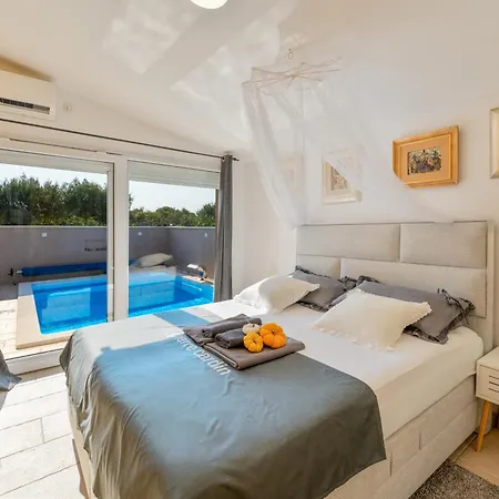 Villa Casa Crystal Istria, With Private Pool, Near The Beach, With The Sea View!