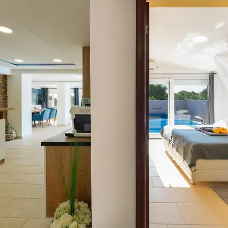 Villa Casa Crystal Istria, With Private Pool, Near The Beach, With The Sea View! *