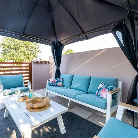 Casa Crystal Istria, With Private Pool, Near The Beach, With The Sea View! Villa Peroj