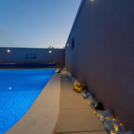 Villa Casa Crystal Istria, With Private Pool, Near The Beach, With The Sea View!