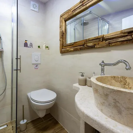 Casa Crystal Istria, With Private Pool, Near The Beach, With The Sea View! * Peroj