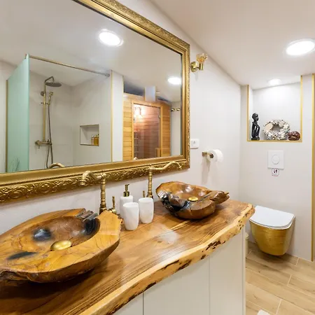 Villa Casa Crystal Istria, With Private Pool, Near The Beach, With The Sea View! Peroj